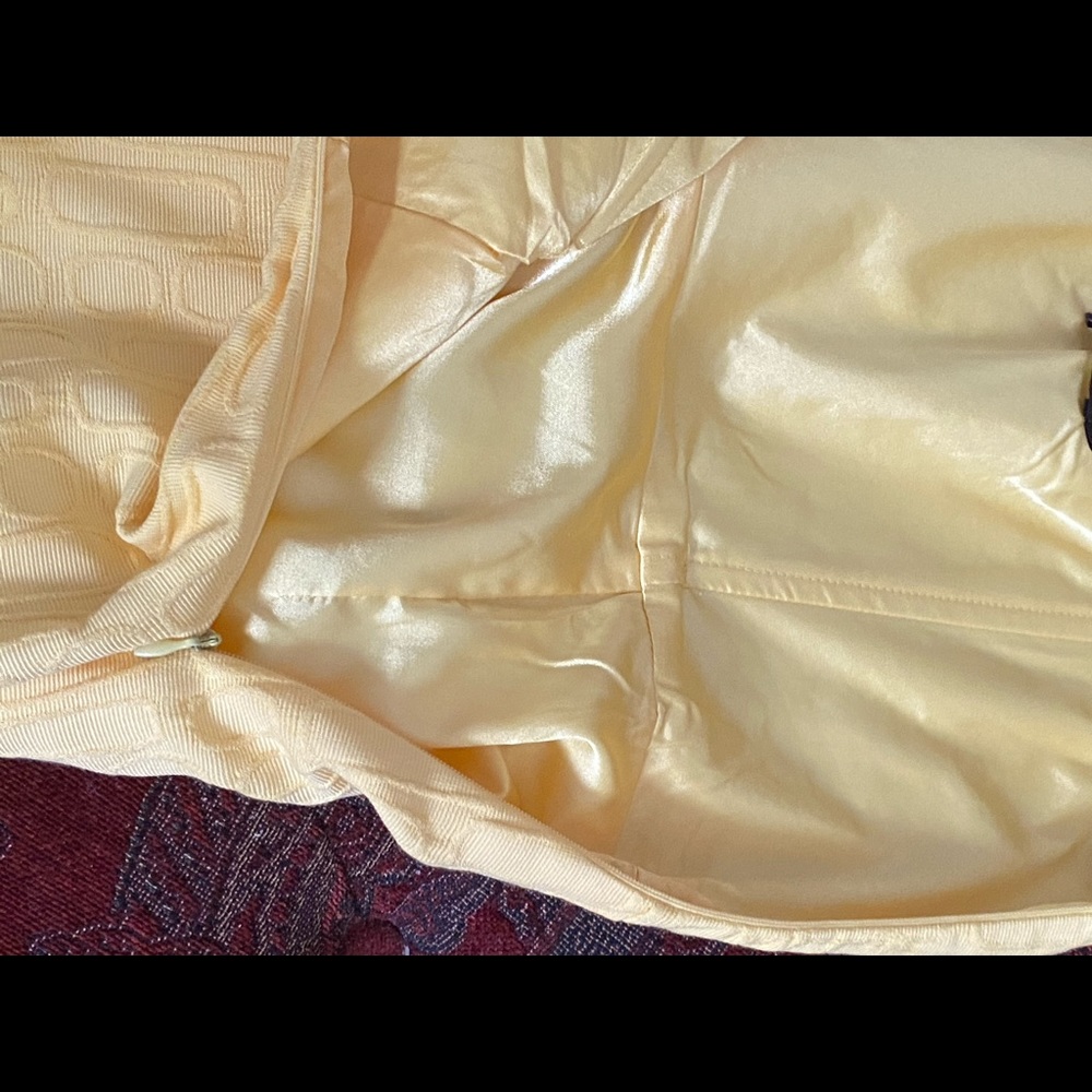 DRESSES...  DRESSES...  DRESSES... - Picture 4 of 8